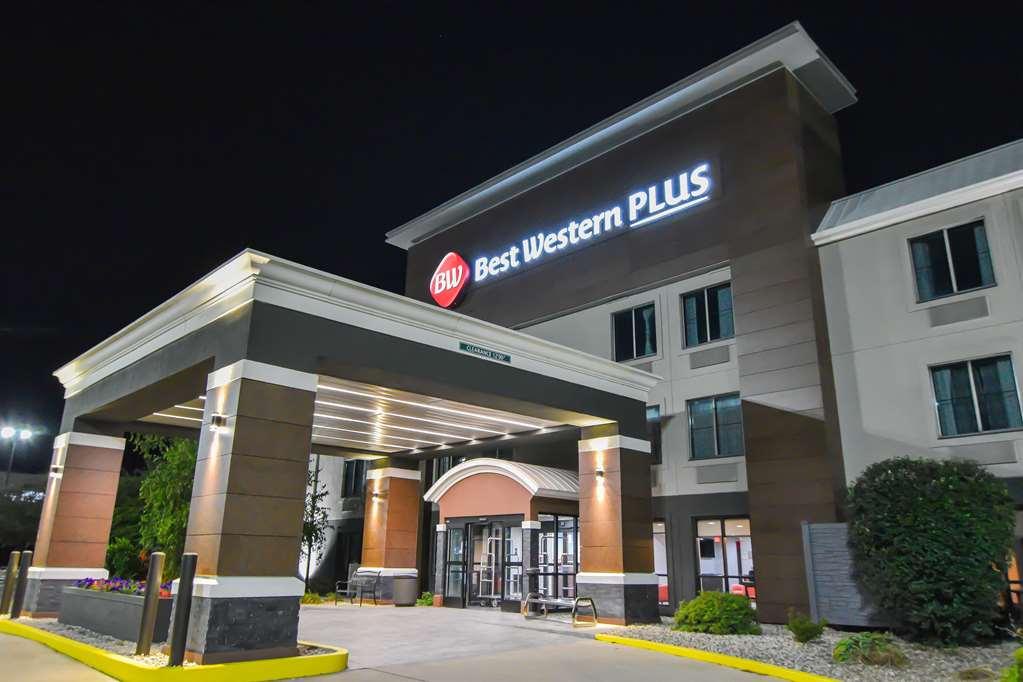 Best Western Plus Lafayette Hotel University Area Exterior photo