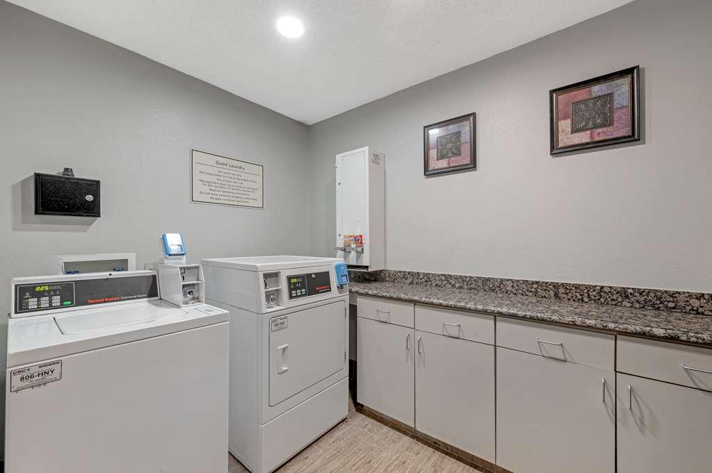Best Western Plus Lafayette Hotel University Area Facilities photo